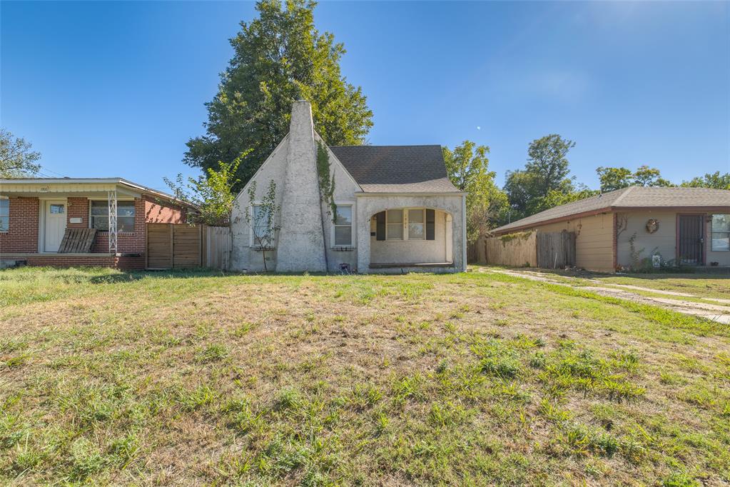 1904 Nw 30th Street Property Photo 1