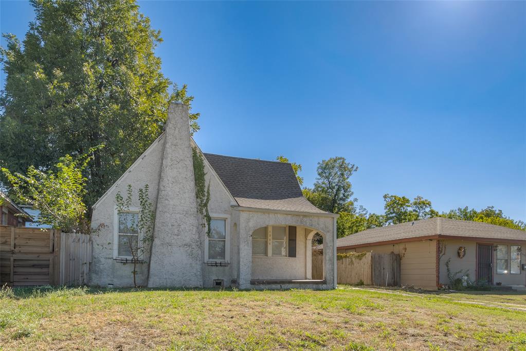 1904 Nw 30th Street Property Photo 2