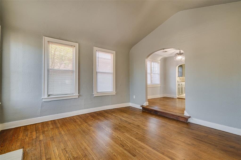 1904 Nw 30th Street Property Photo 5