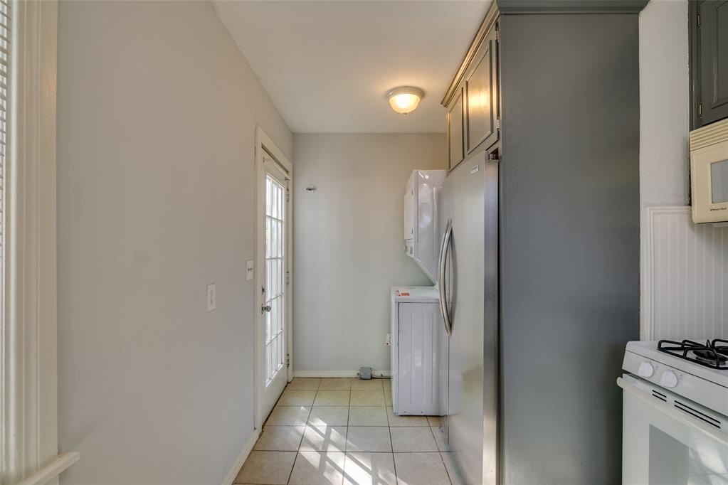 1904 Nw 30th Street Property Photo 16