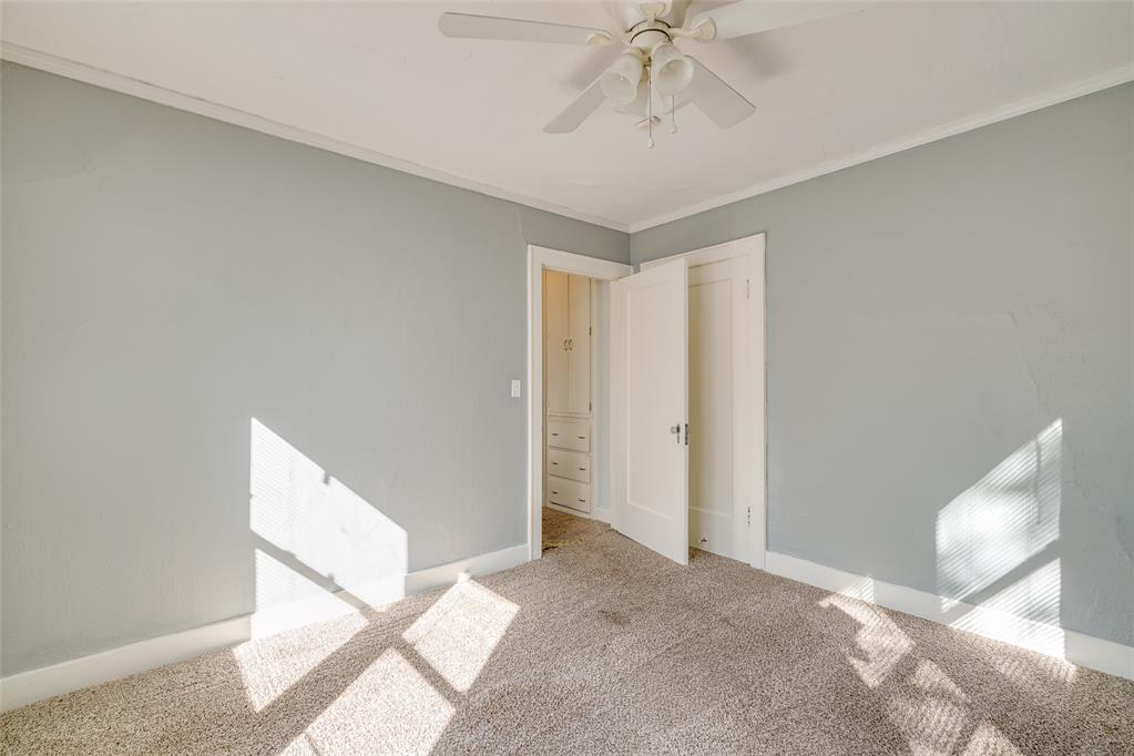 1904 Nw 30th Street Property Photo 23