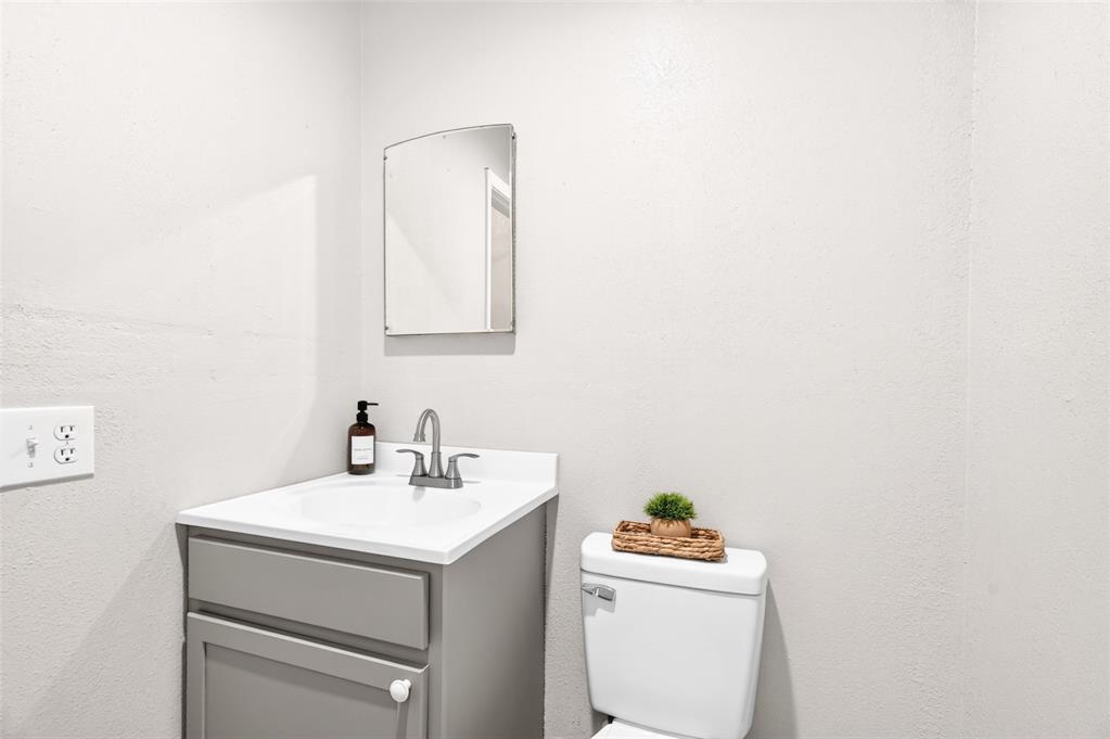 501 S Galena Avenue Property Photo 13