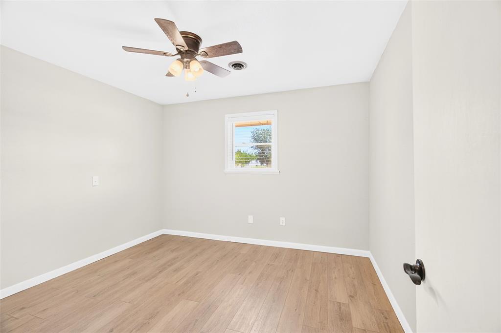 501 S Galena Avenue Property Photo 14