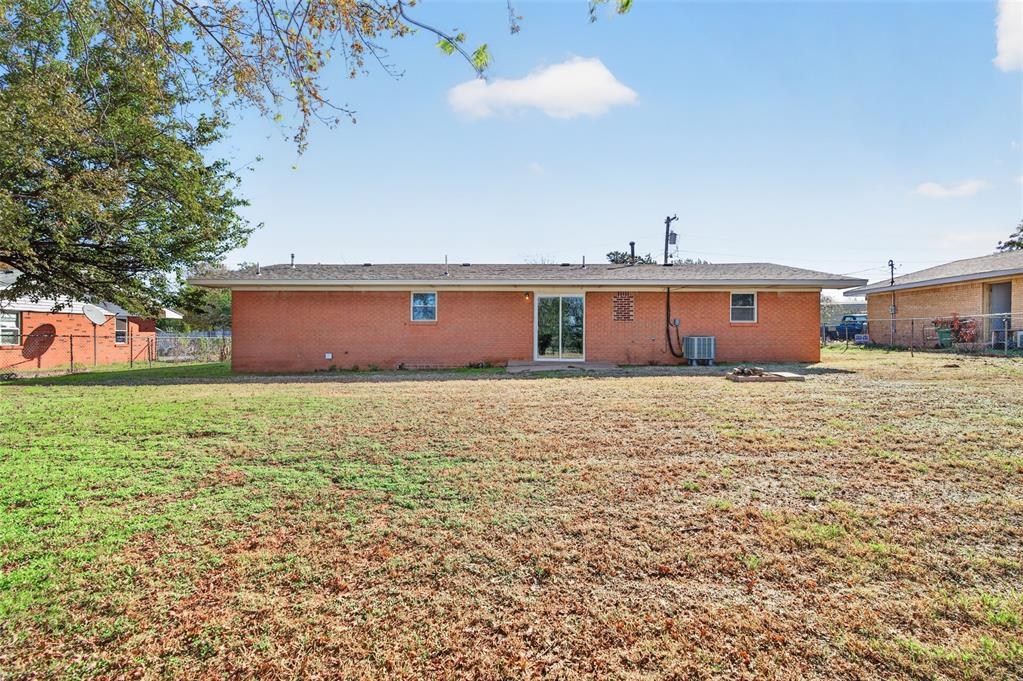 501 S Galena Avenue Property Photo 22