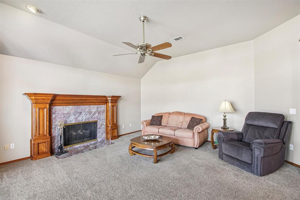2824 Sw 107th Street Property Photo 10