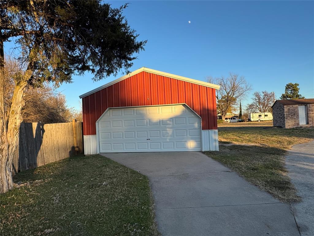 1802 N Douglas Boulevard Property Photo 8