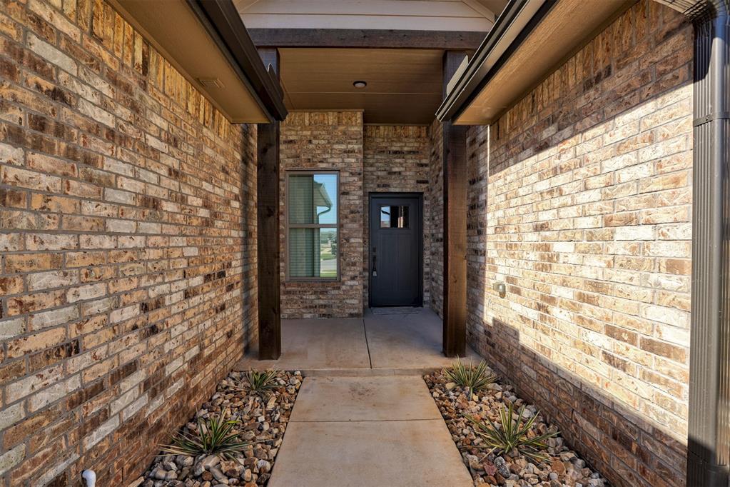 2029 Aminas Way Property Photo 5