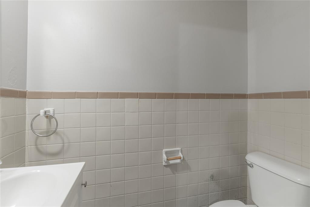 4420 Nw 27th Street Property Photo 16