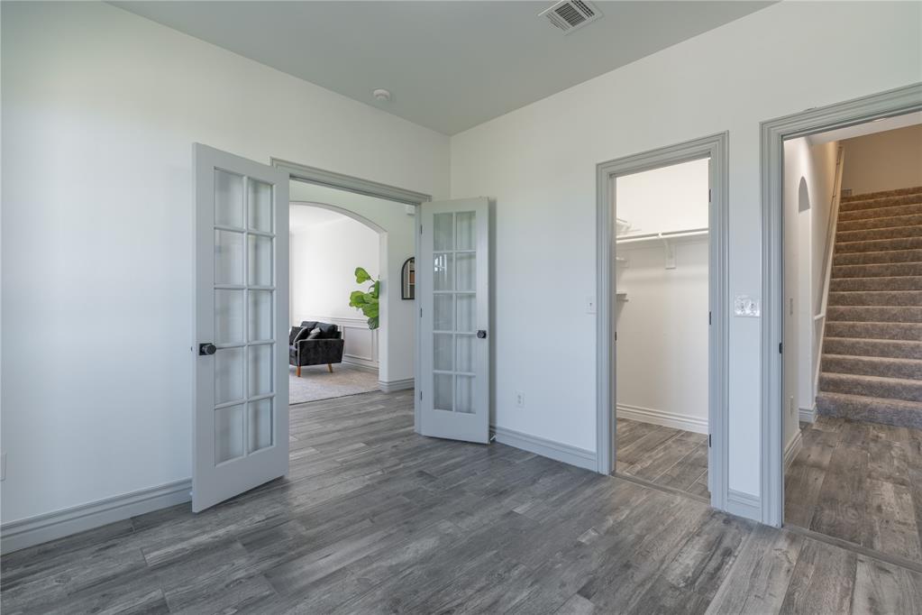 8729 Ally Way Property Photo 20
