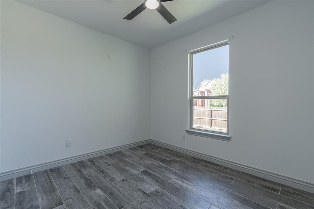 8729 Ally Way Property Photo 27