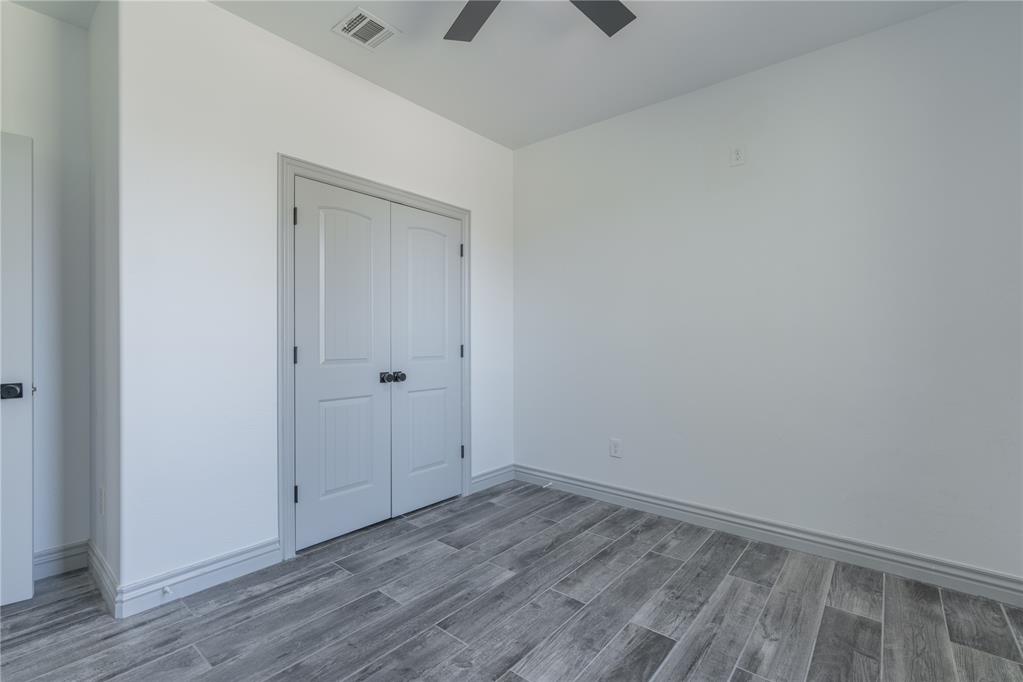 8729 Ally Way Property Photo 28