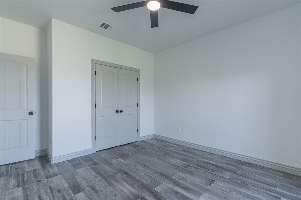 8729 Ally Way Property Photo 32