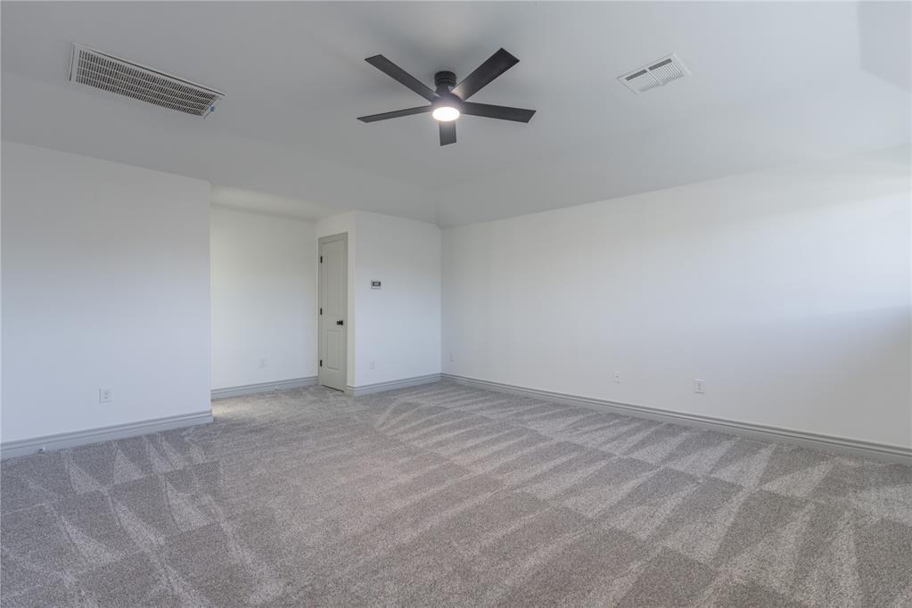 8729 Ally Way Property Photo 34