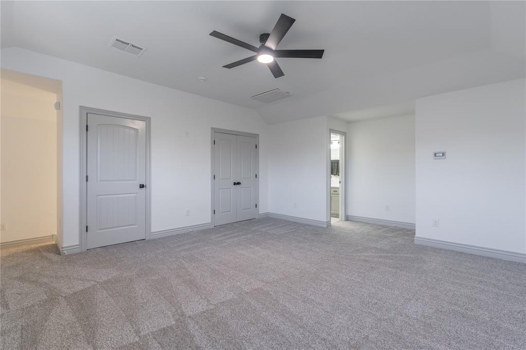8729 Ally Way Property Photo 35