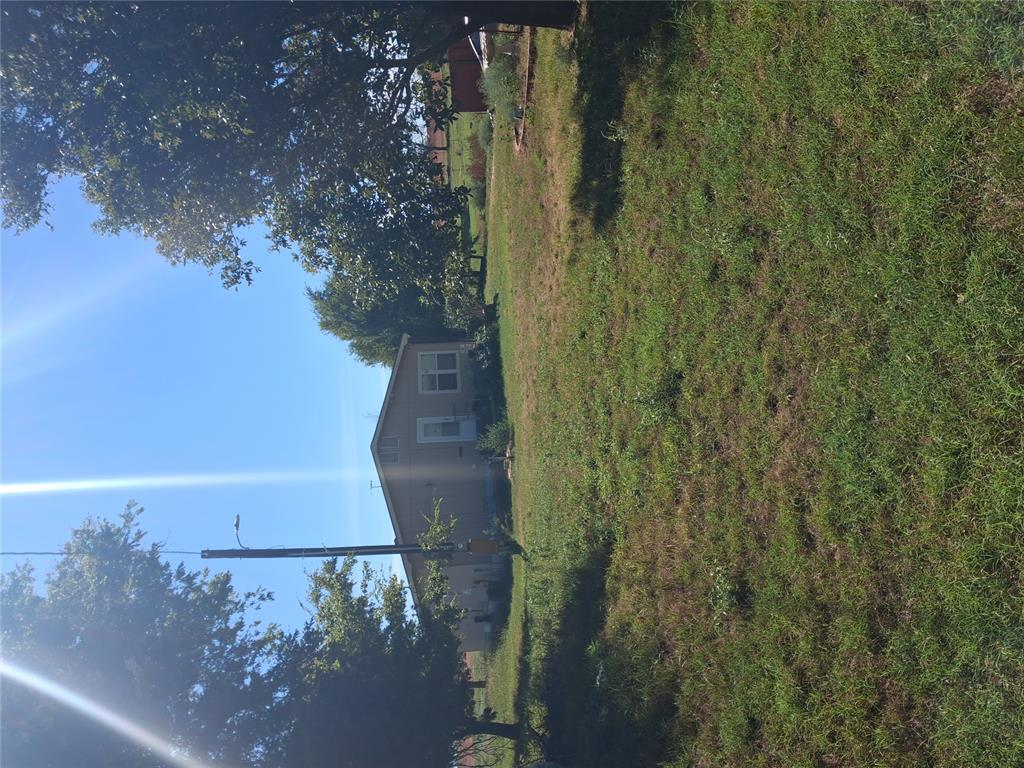 21154 E 1130 Road Property Photo 3