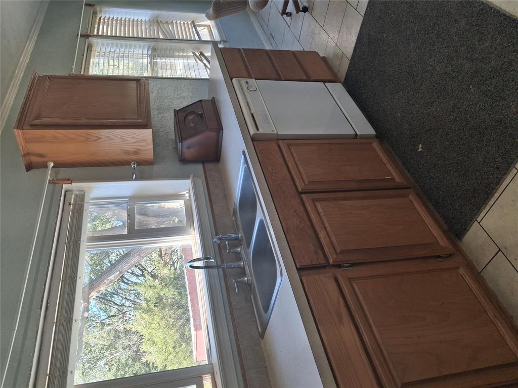 21154 E 1130 Road Property Photo 8