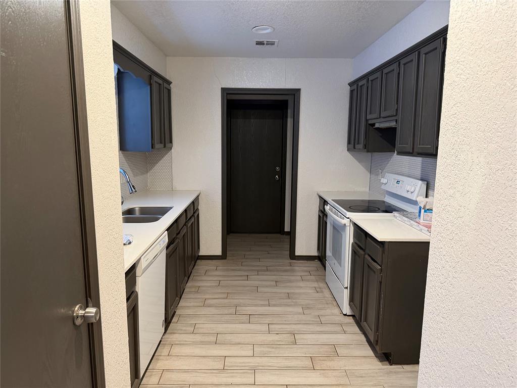 1405 Pennington Avenue Property Photo 6