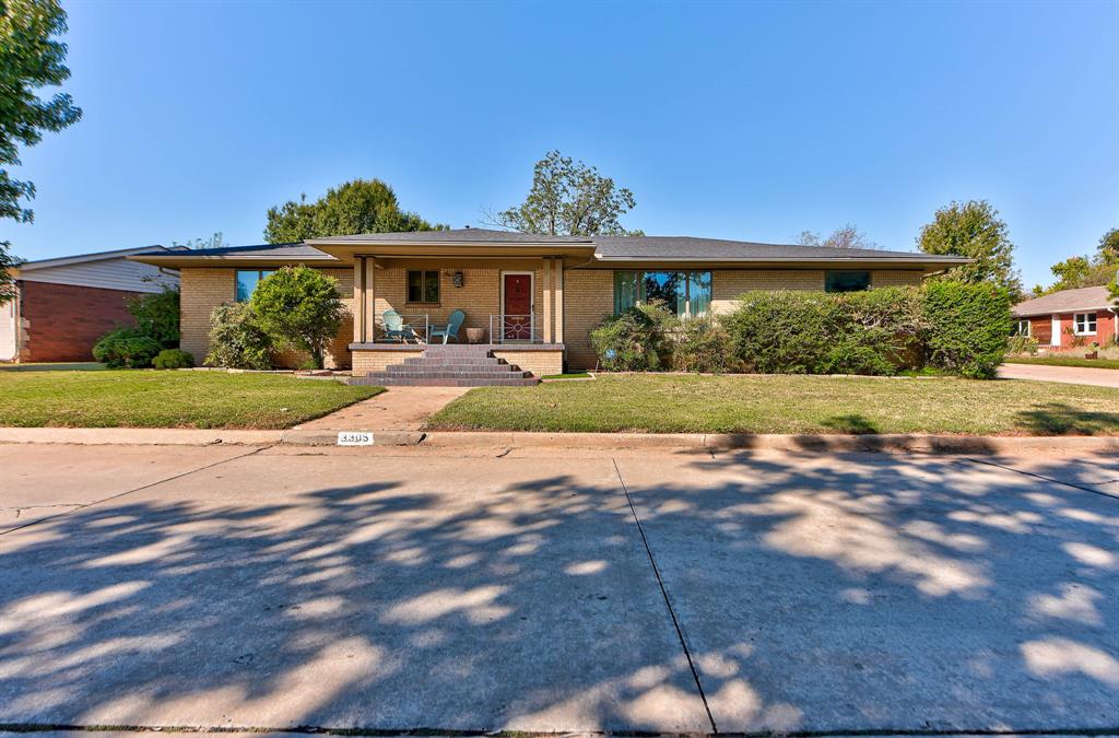3305 Venice Boulevard Property Photo 1