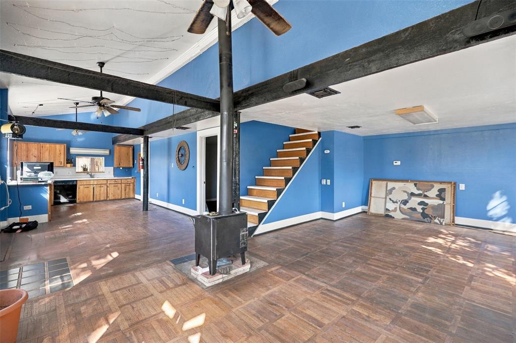 8801 Howard Avenue Property Photo 6