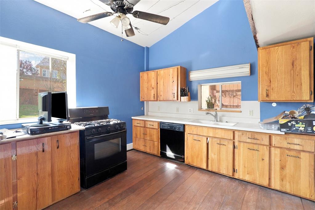 8801 Howard Avenue Property Photo 8