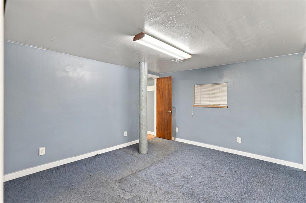 8801 Howard Avenue Property Photo 10
