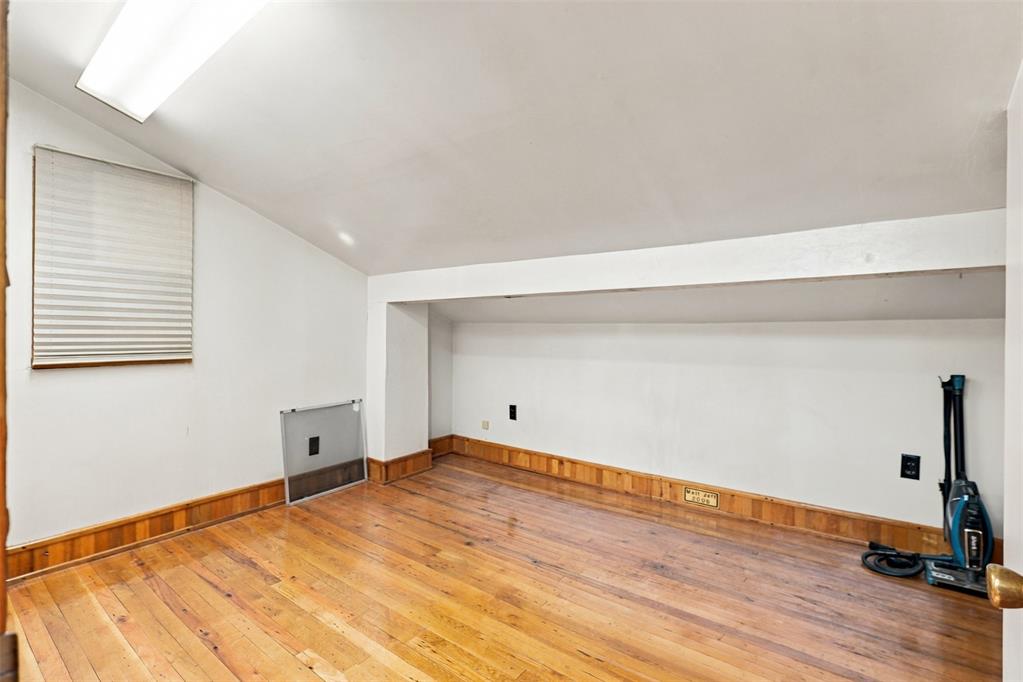 8801 Howard Avenue Property Photo 14