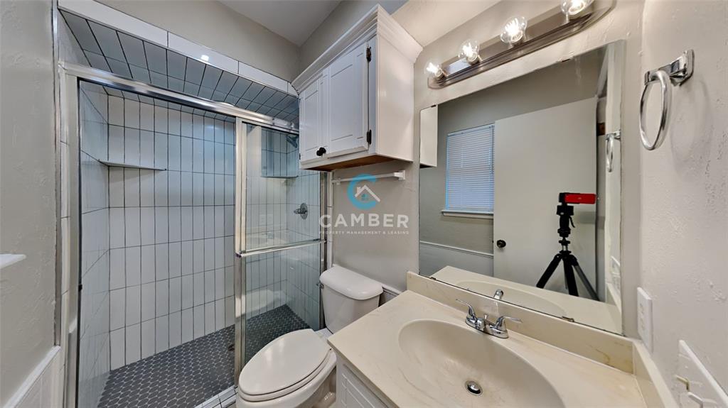 13233 Eastridge Drive Property Photo 12