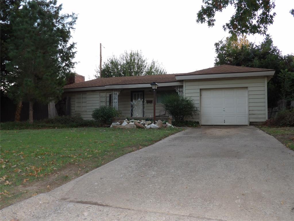 1617 Indian Drive Property Photo 1