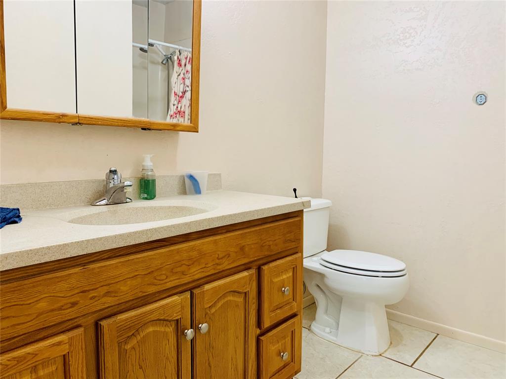 903 Lera Lane Property Photo 8