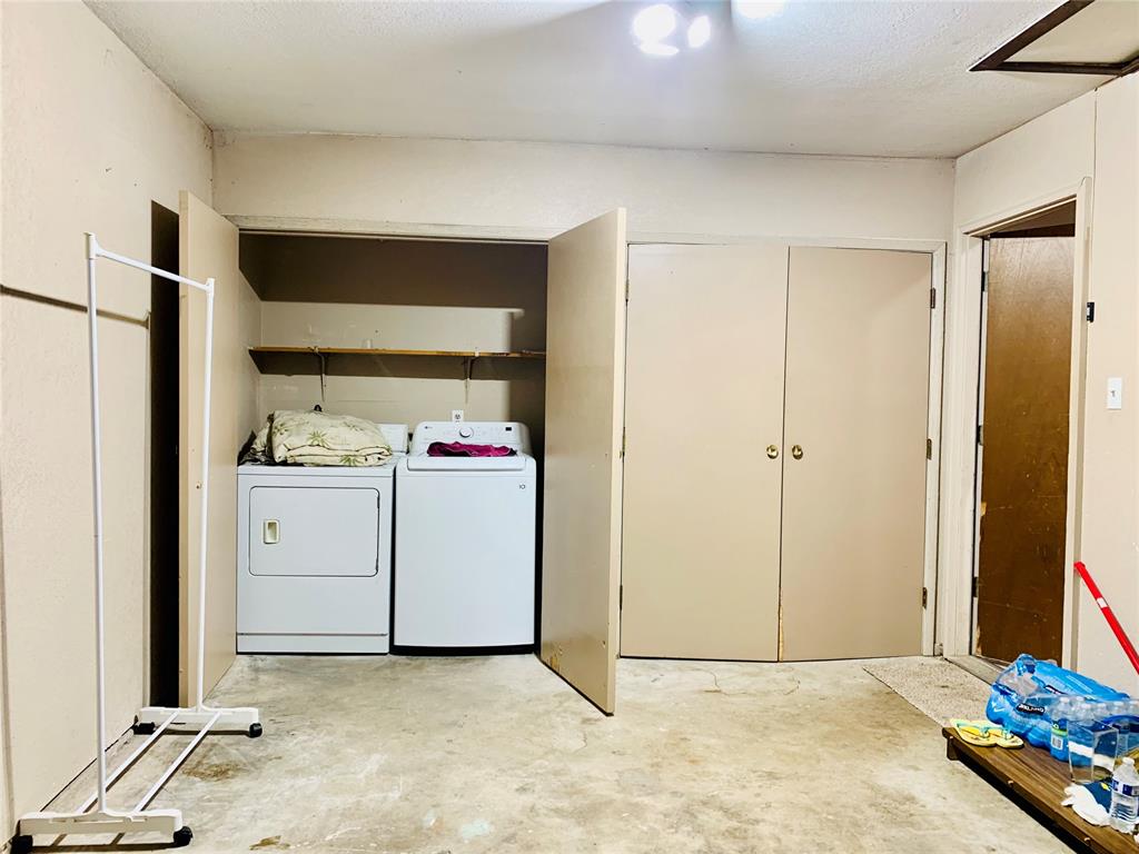 903 Lera Lane Property Photo 11