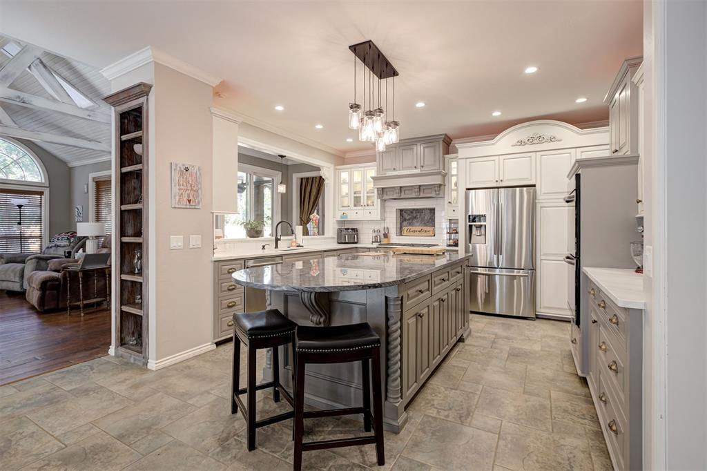 1823 Oak Forest Drive Property Photo 17