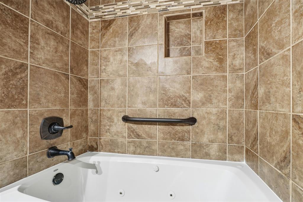 1208 S Trail Drive Property Photo 34