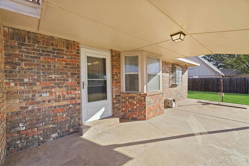 1208 S Trail Drive Property Photo 40