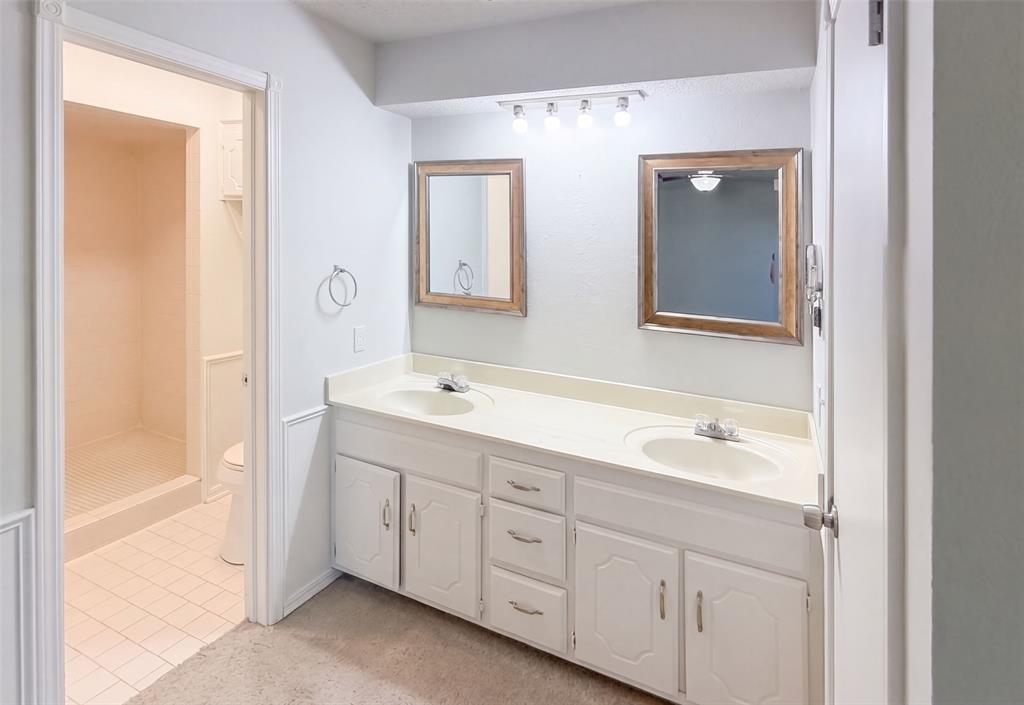 2717 Rolling Hills Terrace Property Photo 8