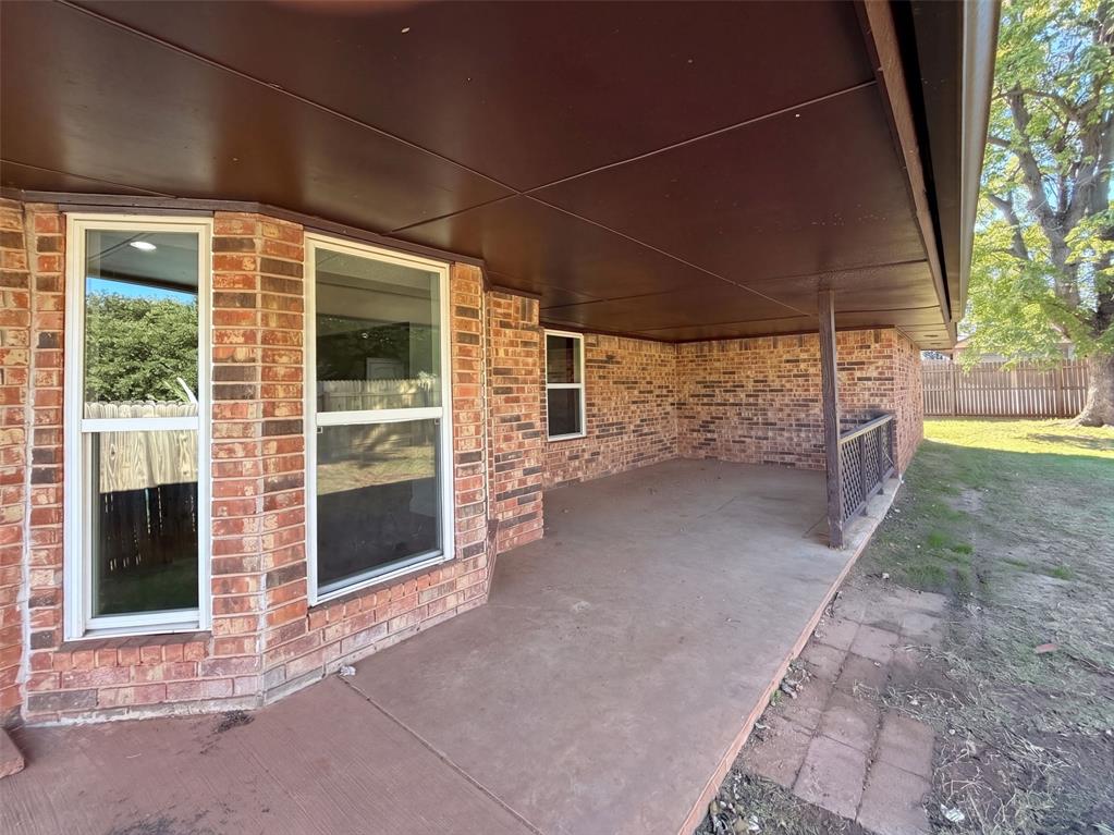 2717 Rolling Hills Terrace Property Photo 16