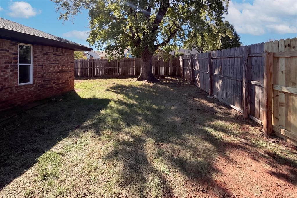 2717 Rolling Hills Terrace Property Photo 17