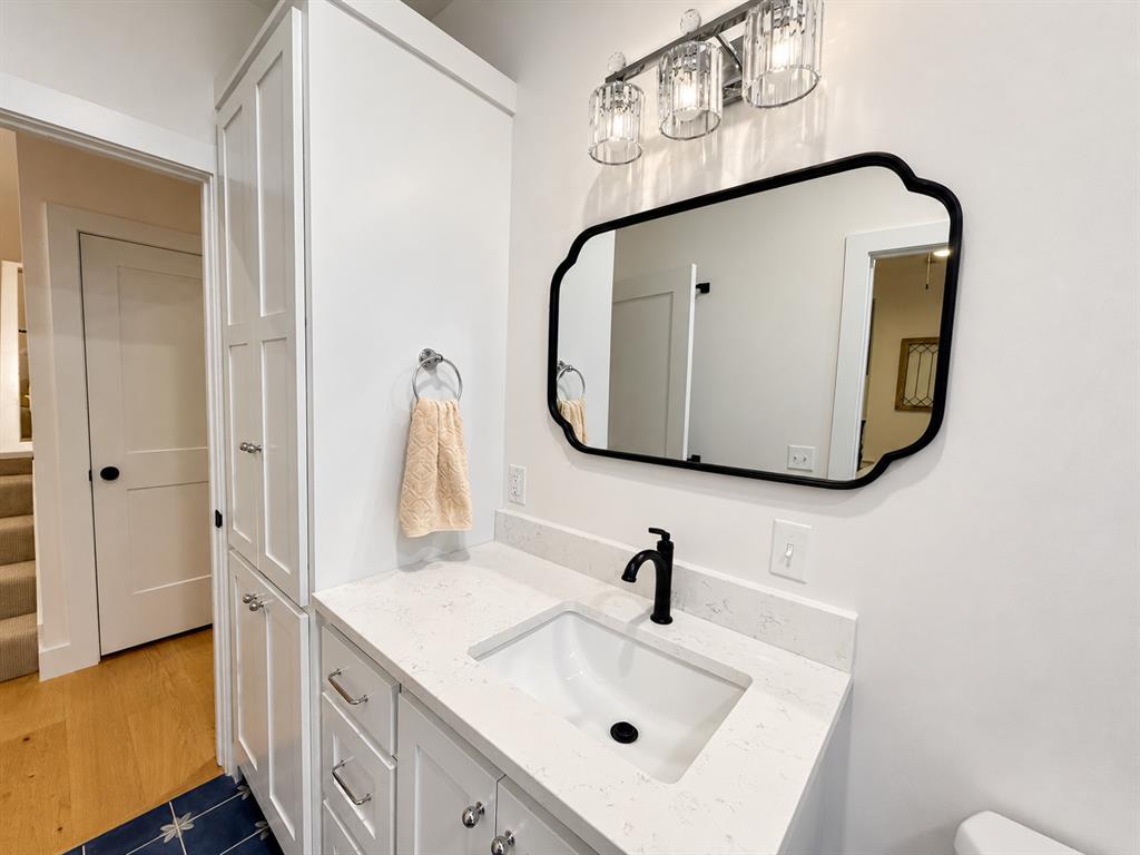 38 Hill Street B Property Photo 20