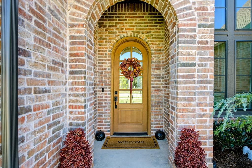 7216 Sunset Sail Avenue Property Photo 3