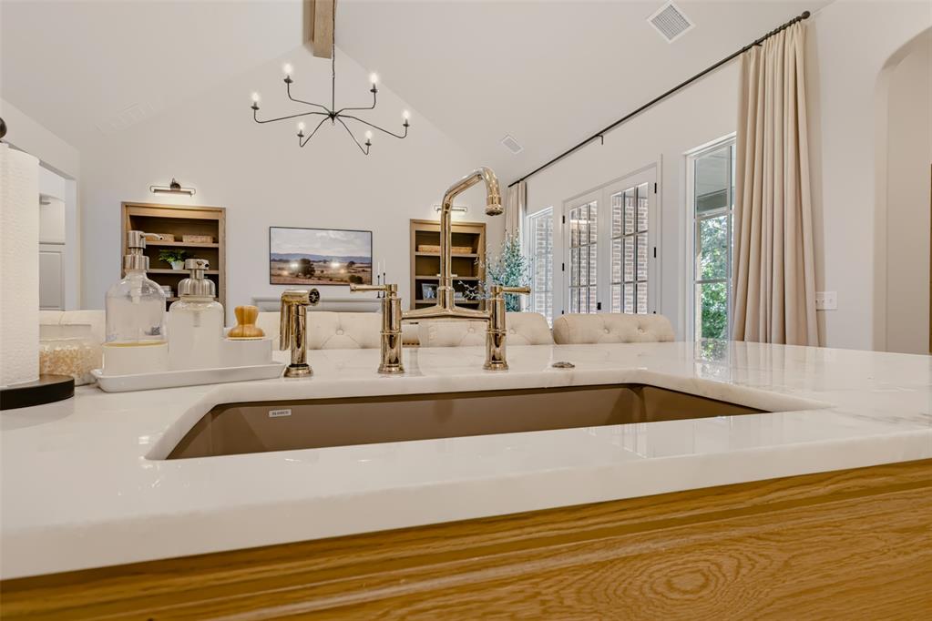 7216 Sunset Sail Avenue Property Photo 14