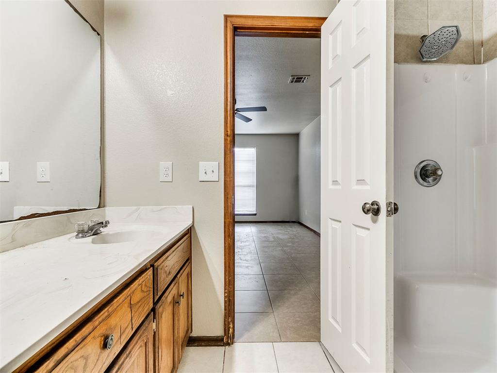 1412 Sw 24th Street Property Photo 16