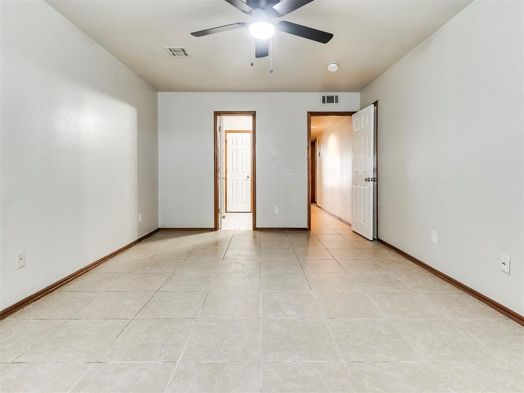 1412 Sw 24th Street Property Photo 25