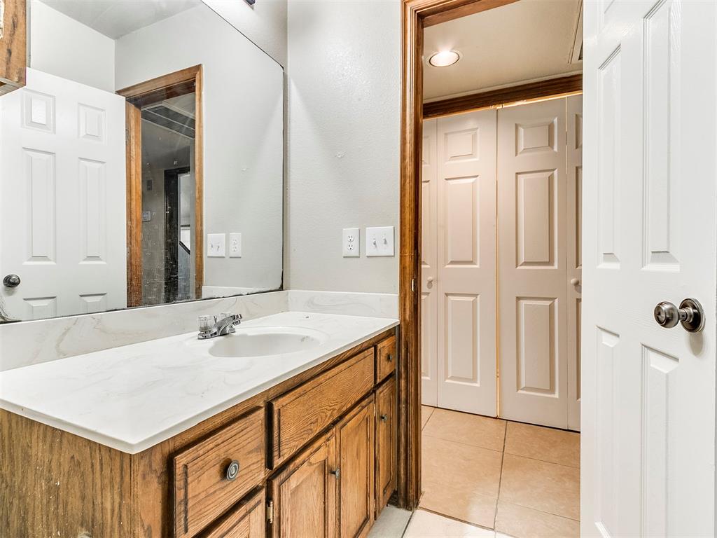 1412 Sw 24th Street Property Photo 33