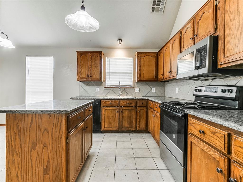 1412 Sw 24th Street Property Photo 34
