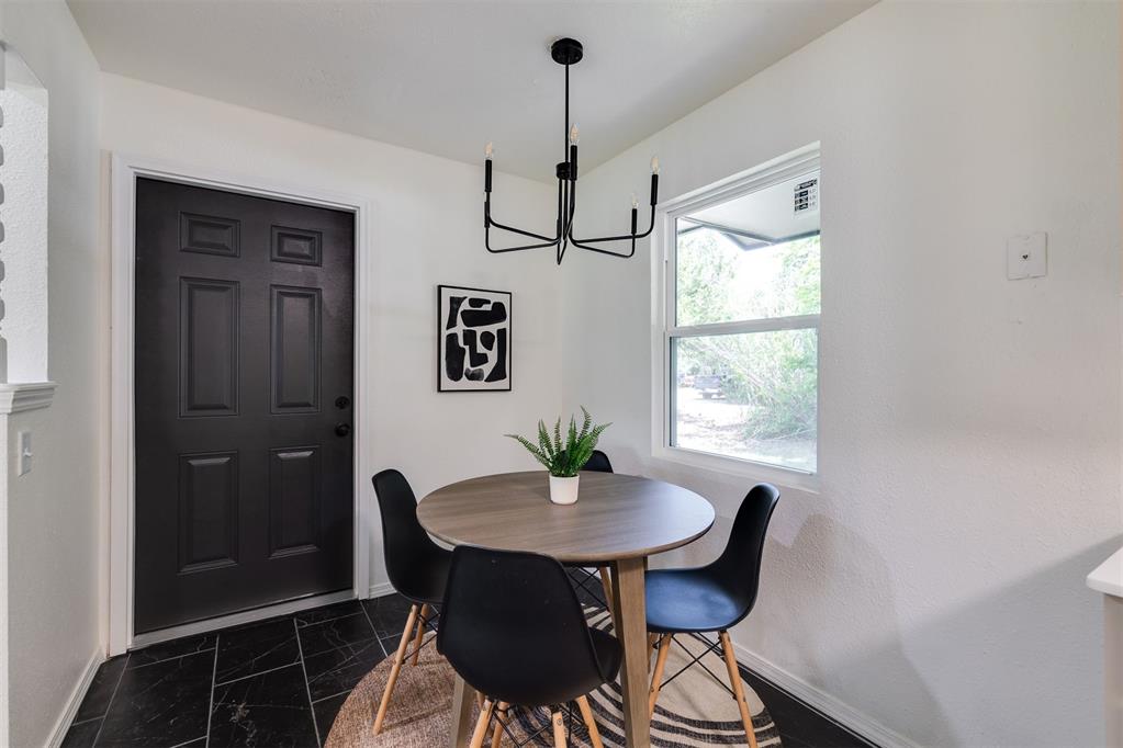 600 Franklin Street Property Photo 11