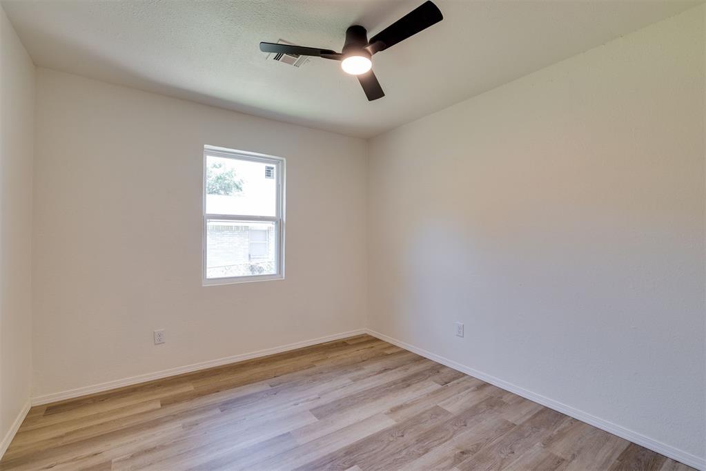600 Franklin Street Property Photo 23