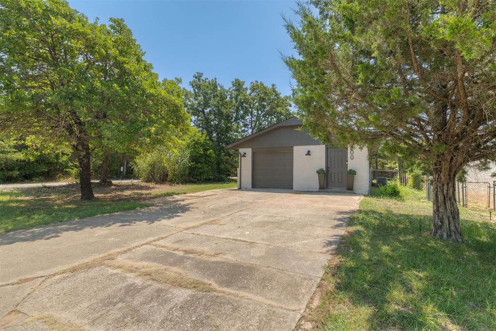 600 Franklin Street Property Photo 32