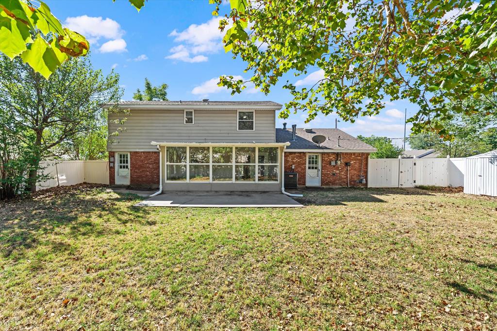 2437 Nw 109th Street Property Photo 44