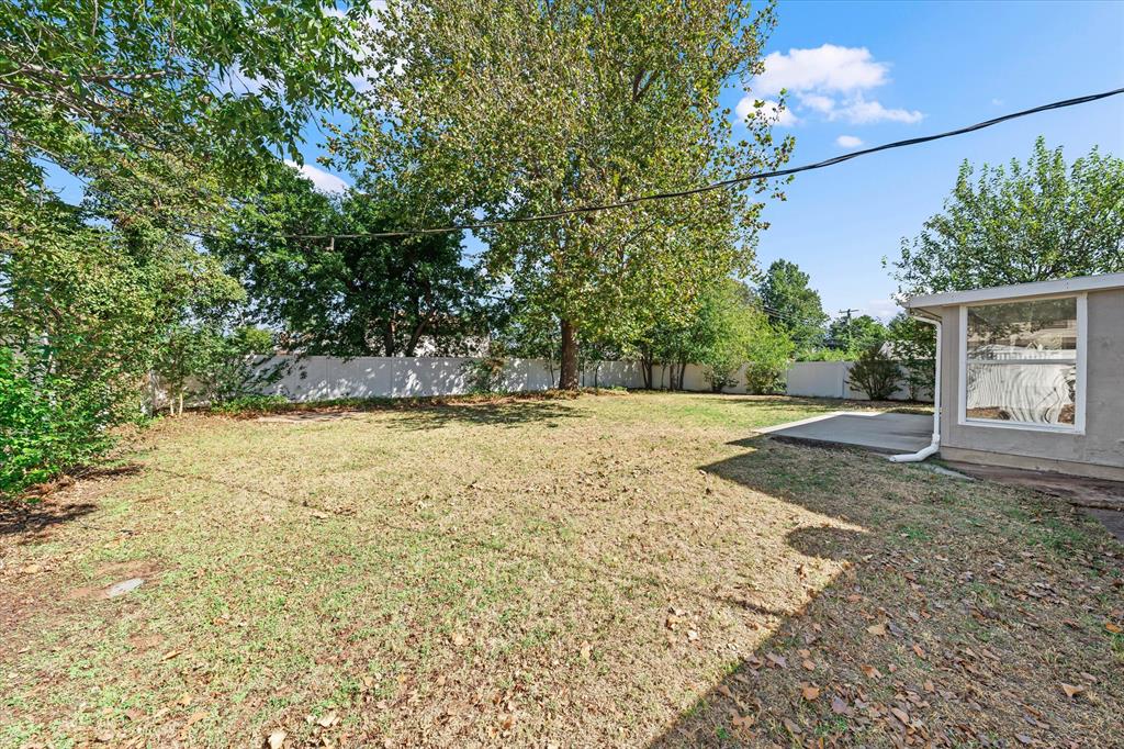 2437 Nw 109th Street Property Photo 47