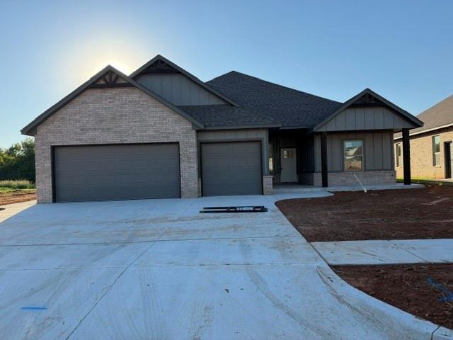 1809 E Aminas Way Property Photo 1