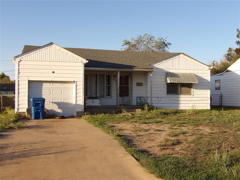 414 W Hickory Avenue Property Photo 1